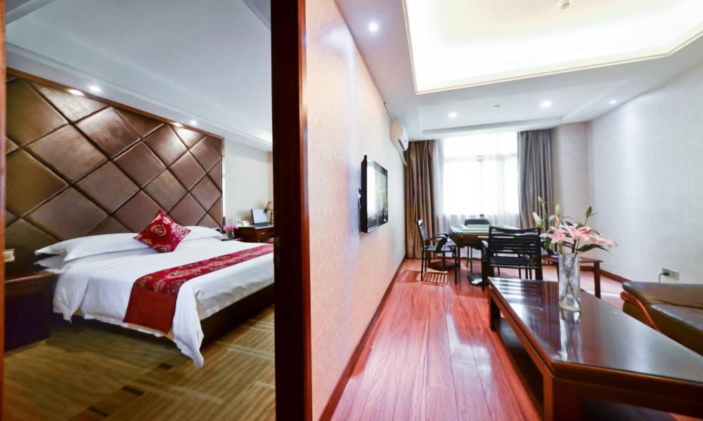 Vienna Hotel Nanning Jiangnan Wanda Exterior foto